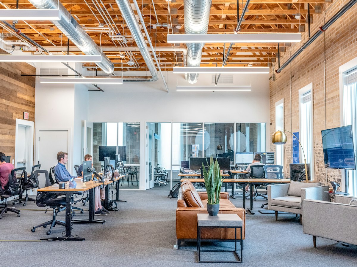 Hiring Professional Ceiling Contractors: A Comprehensive Resource for Your Next Project